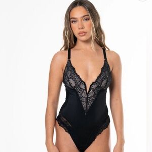 V-Neck Half Laced Bodysuit